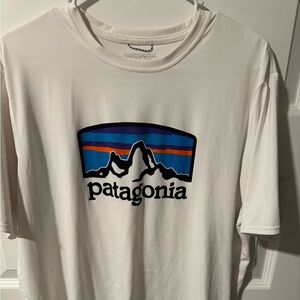 Patagonia men’s shirt